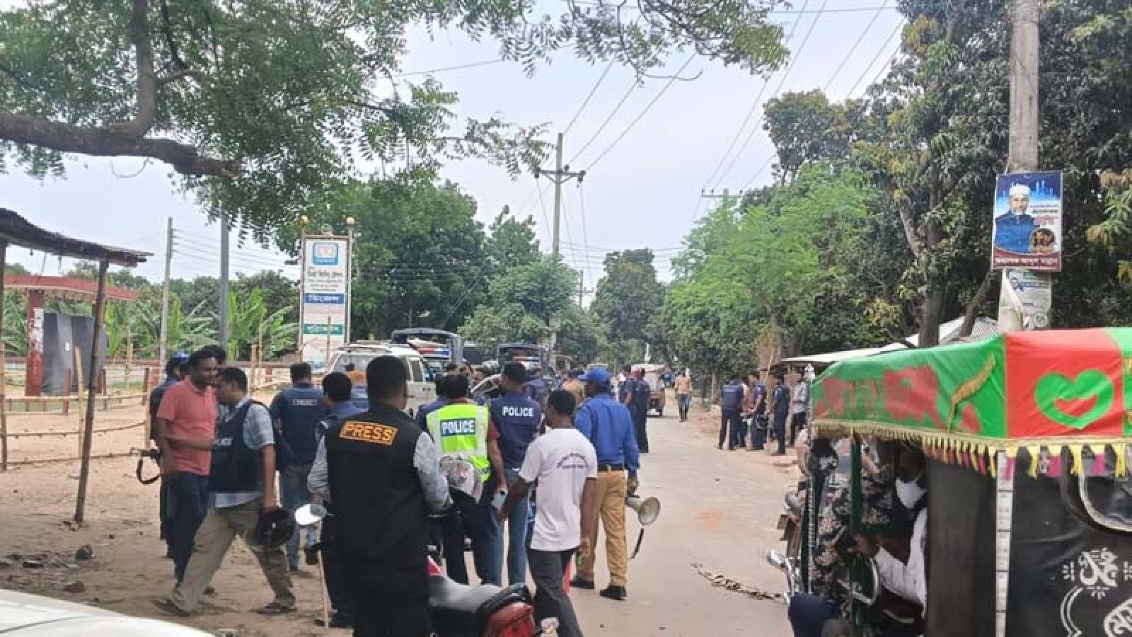 শিবগঞ্জে জ্বালানি তেল নেয়াকে কেন্দ্র করে দুই গ্রামের সংঘর্ষে আহত ১০