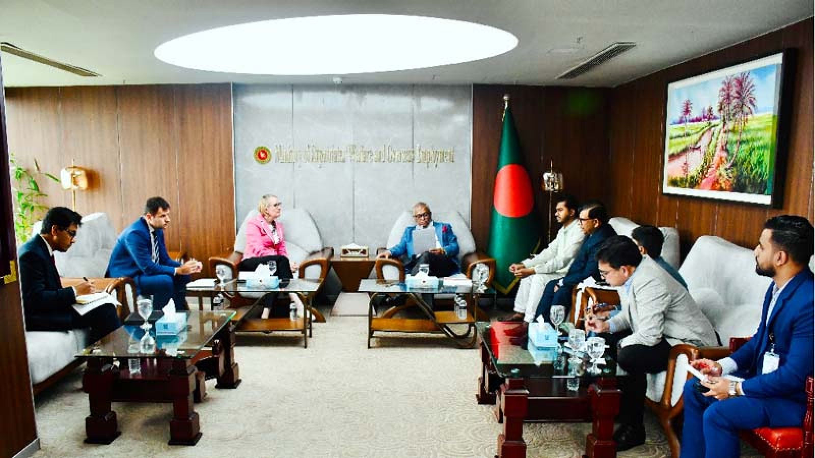 যুক্তরাজ্যে আশ্রয়প্রার্থীদের তালিকায় শীর্ষ পাঁচে বাংলাদেশ