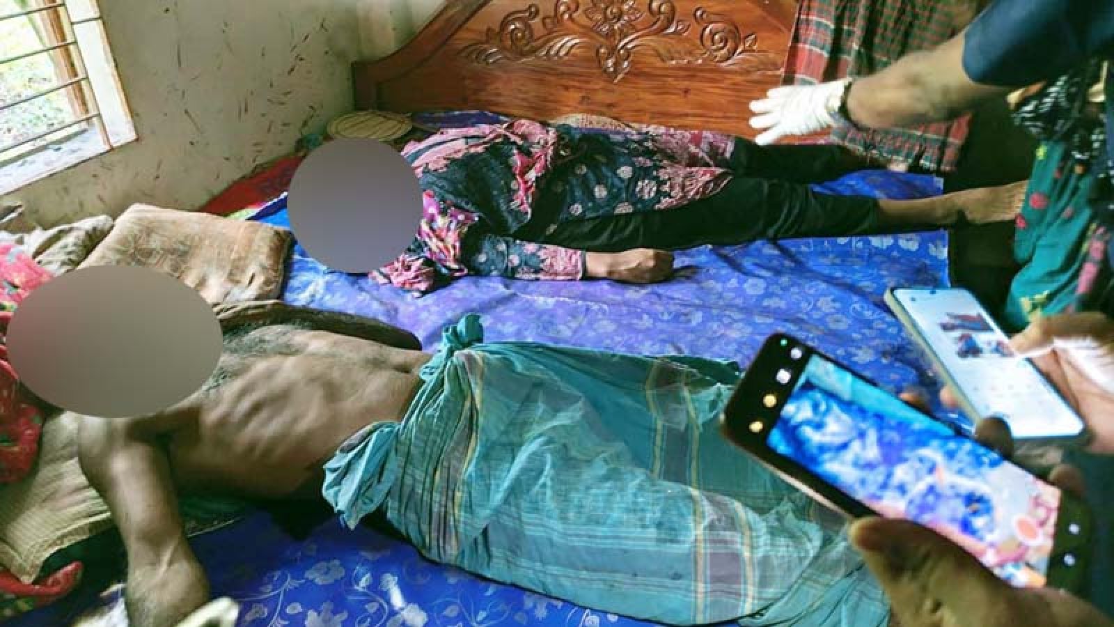 বাঘায় শয়ন ঘর থেকে স্বামী-স্ত্রীর লাশ উদ্ধার