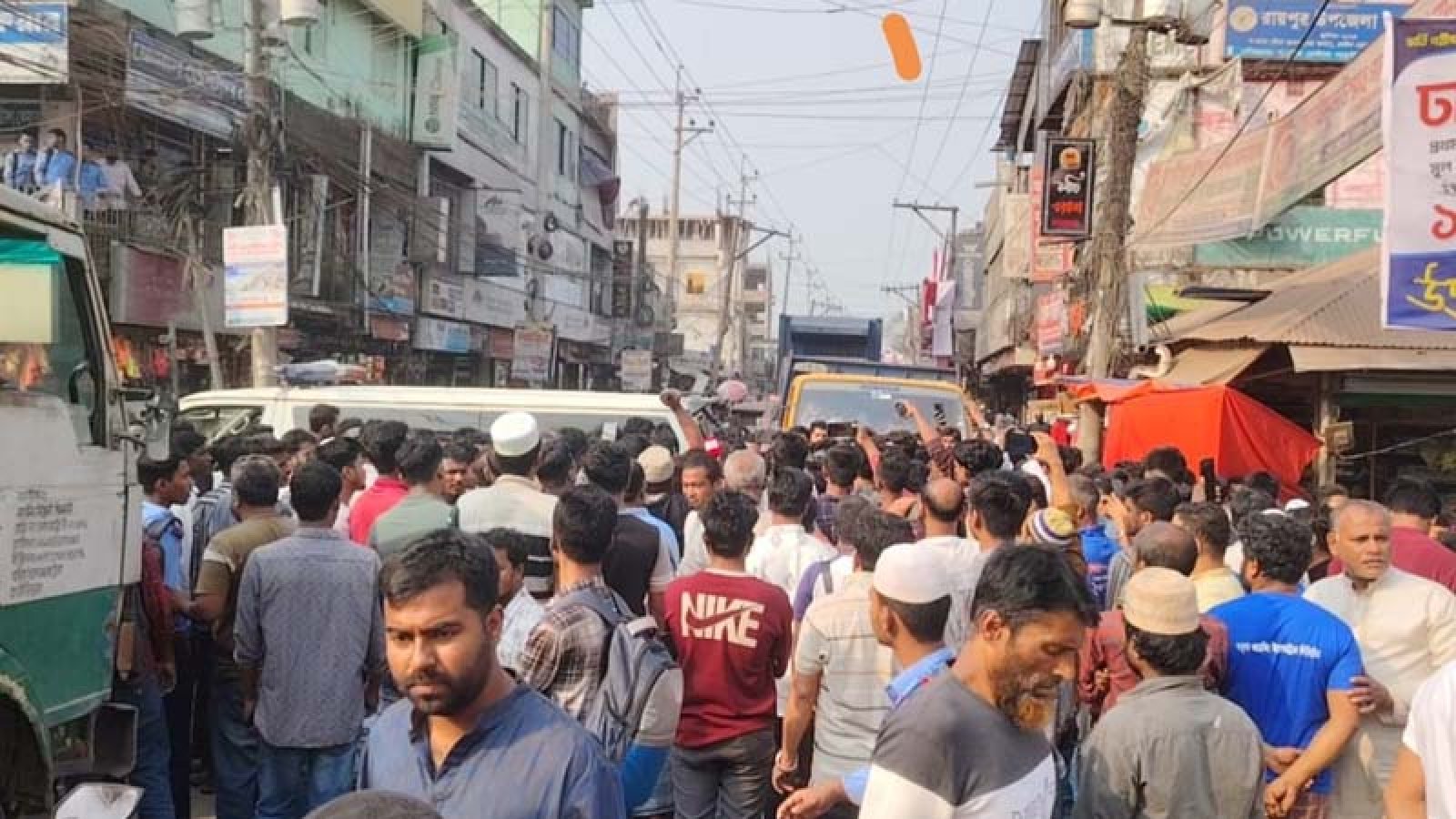 রিকশাচালকদের মারামারি থামাতে গিয়ে যুবদল নেতা নিহত