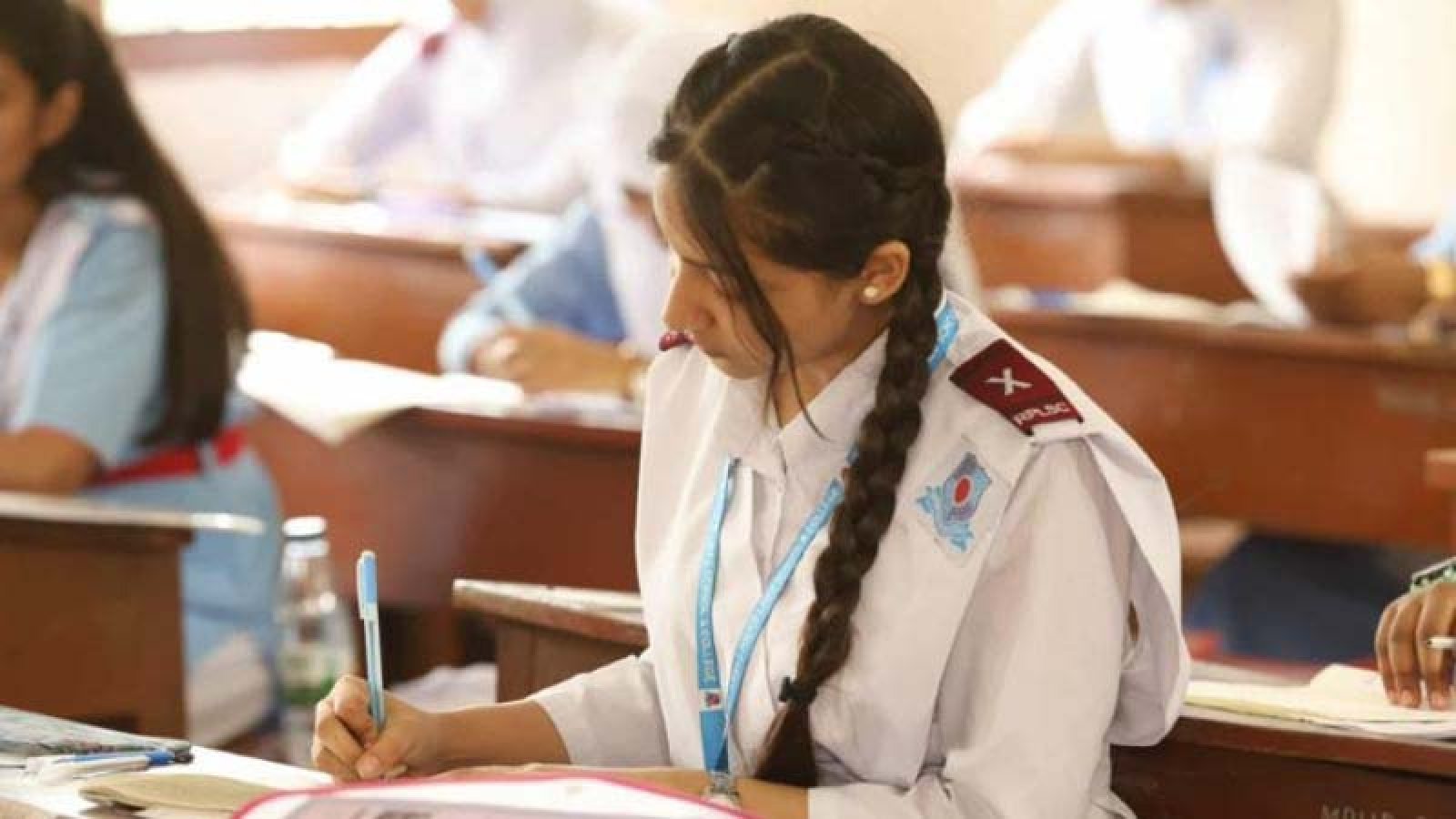 এসএসসির প্রথম দিনে ২৫ হাজারের বেশি অনুপস্থিত