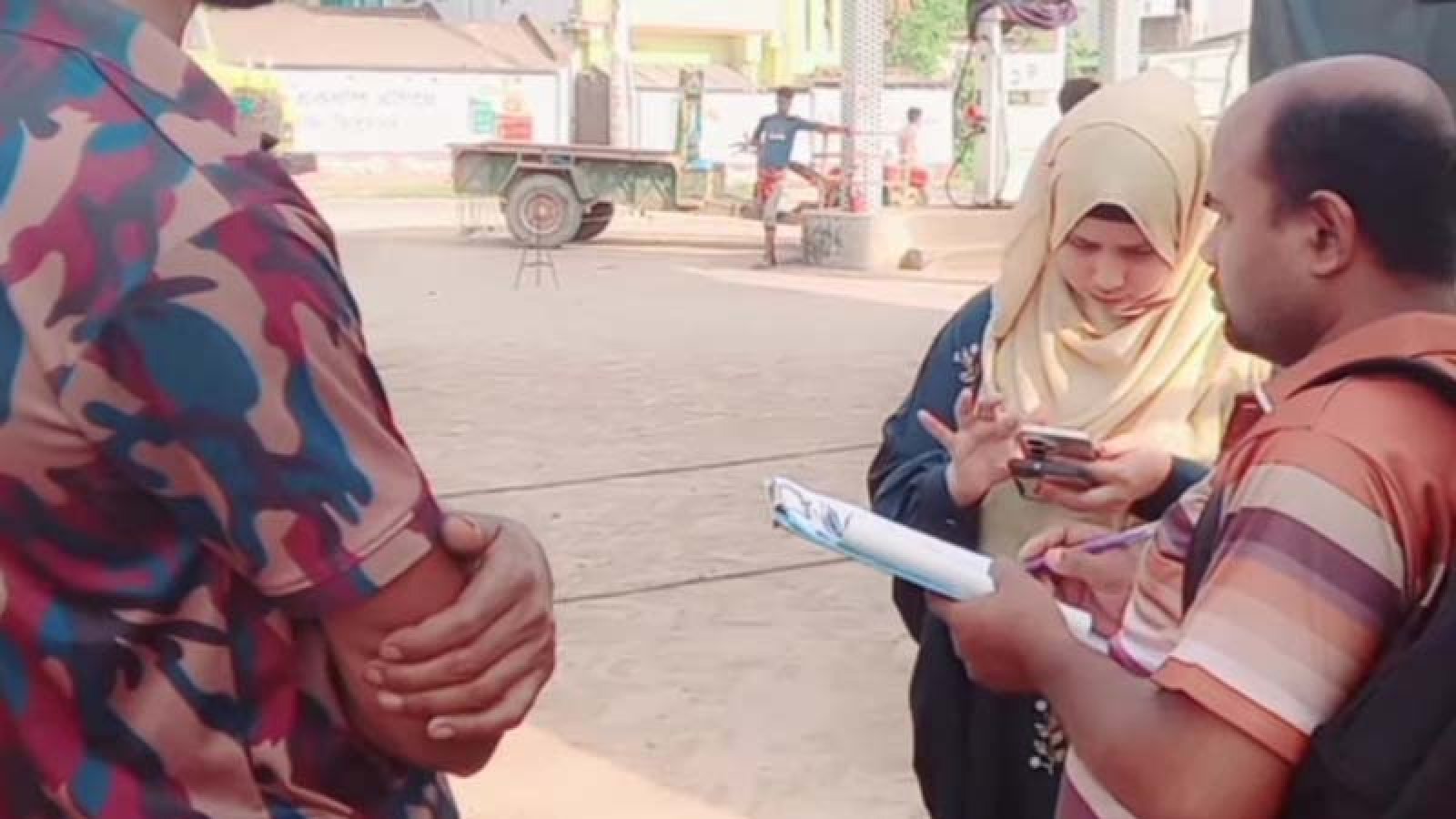গোমস্তাপুরে স্টিয়ারিং গাড়ির চালককে অর্থদণ্ড