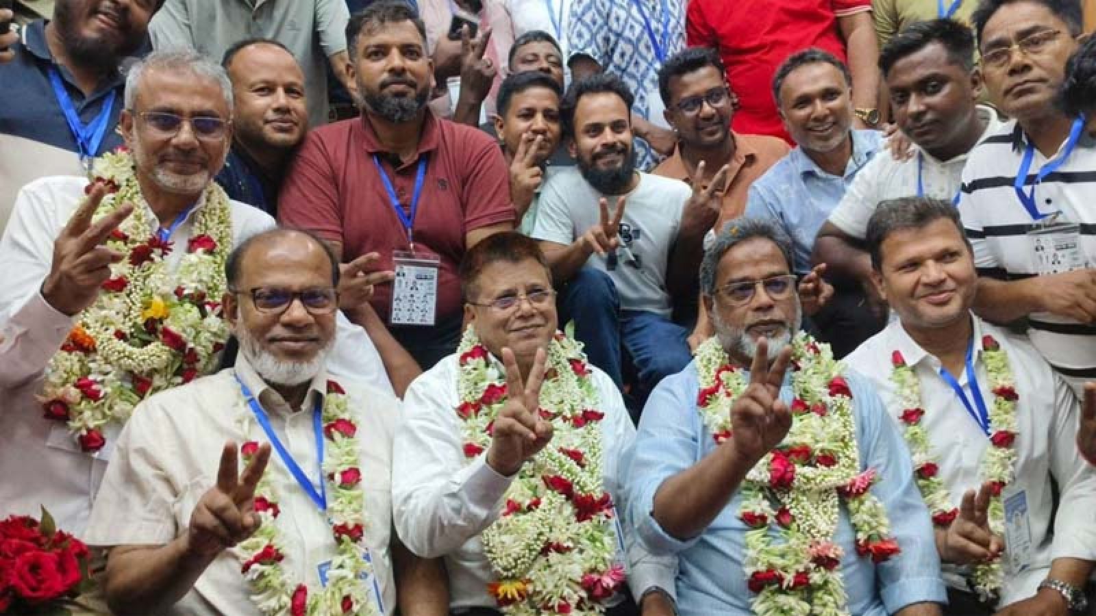 বগুড়া চেম্বার অব কমার্স‘র নির্বাচনে বাদল-হিরু প্যানেলের নিরুঙ্কুশ বিজয়