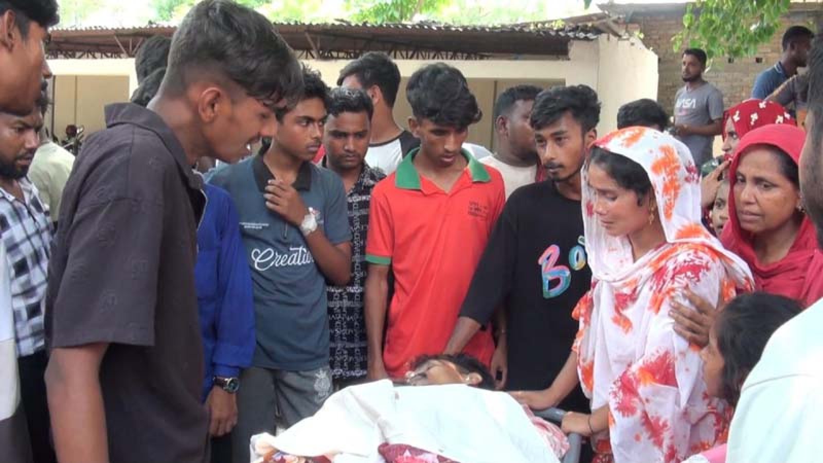 তর্কের জেরে চাঁপাইনবাবগঞ্জে বন্ধুর ছুরিকাঘাতে যুবক নিহত
