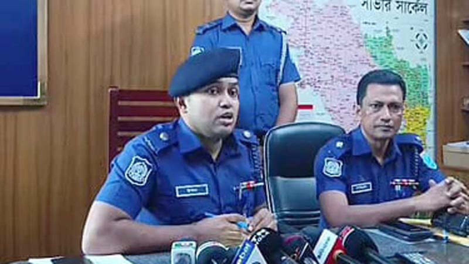 ৬ মাস ধরে মাদ্রাসায় ছাত্র-শিক্ষকের ধর্ষণের শিকার ৭ বছরের শিশু, গ্রেপ্তার ৫
