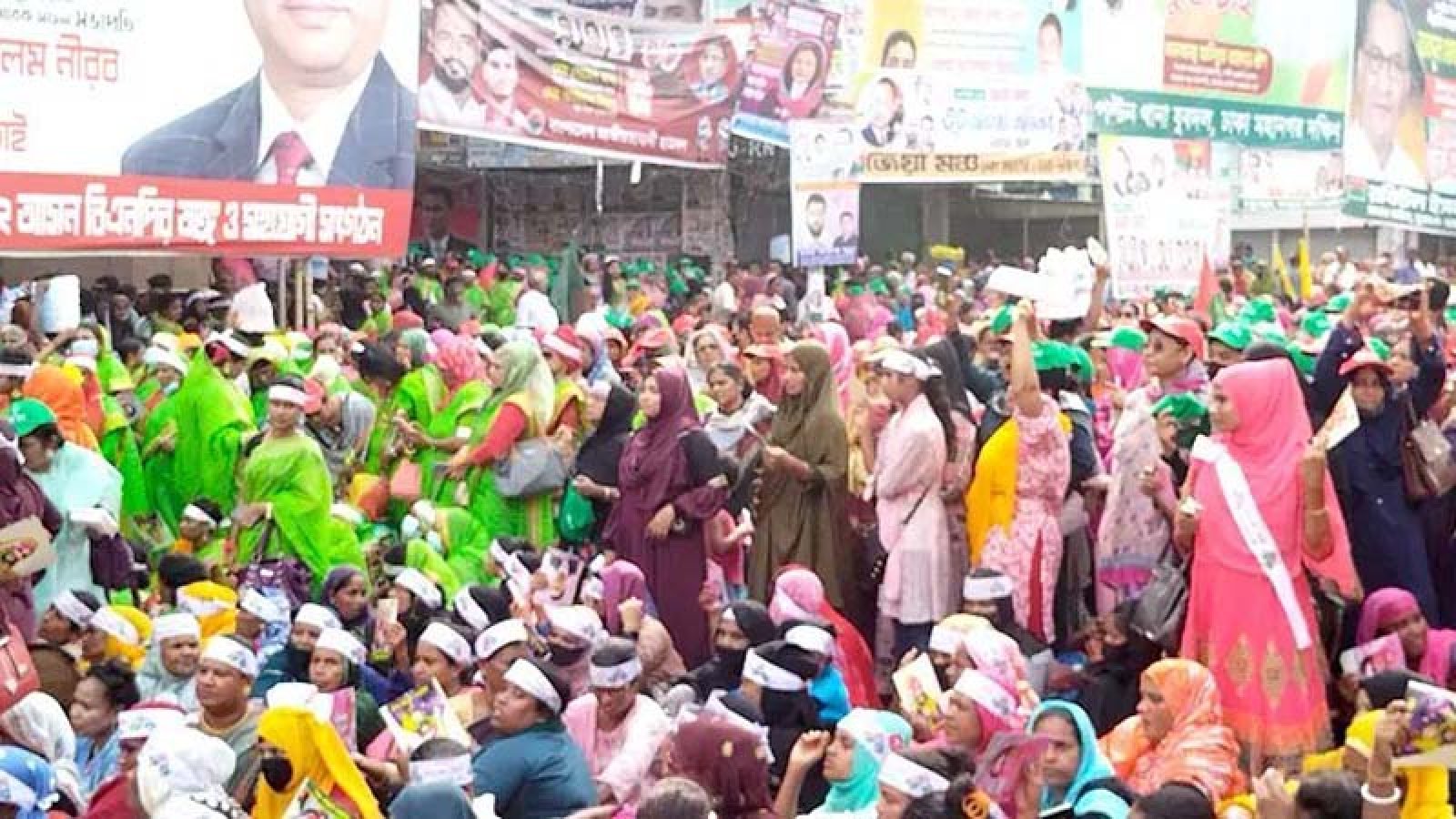 সংরক্ষিত নারী আসন: বিএনপির ৩৫ টিকিটের দৌড়ে শতাধিক মুখ