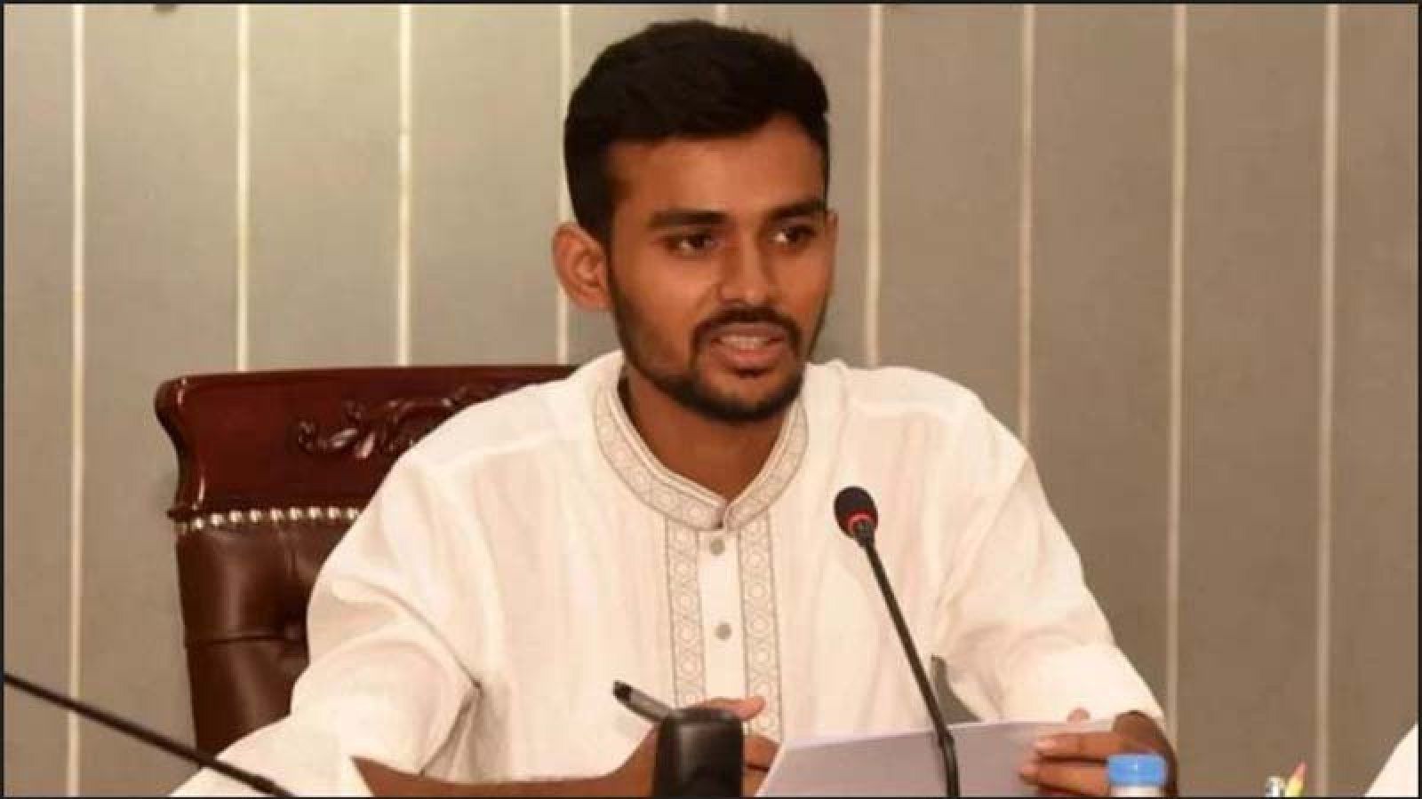 ‘জিয়াউর রহমান স্বাধীনতার ঘোষক’ কথাটি সংবিধানের লঙ্ঘন: আসিফ মাহমুদ