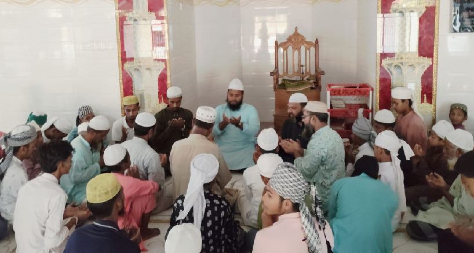 সান্তাহারে তারেক রহমানের ১৯ তম কারামুক্তি দিবস উপলক্ষে দোয়া মাহফিল অনুষ্ঠিত