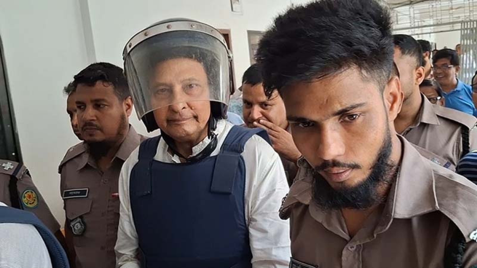 মানবতাবিরোধী অপরাধের মামলায় ইনুর বিরুদ্ধে রায় মঙ্গলবার