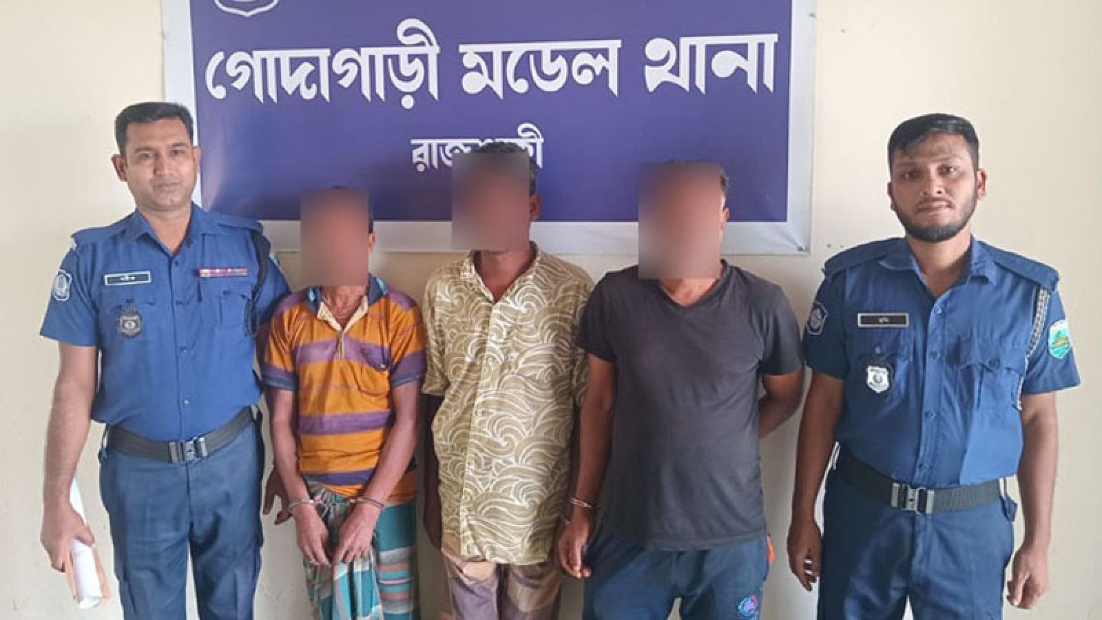 জেলা পুলিশের এক সপ্তার বিশেষ অভিযান শুরু, প্রথম দিনে ১২জন গ্রেফতার