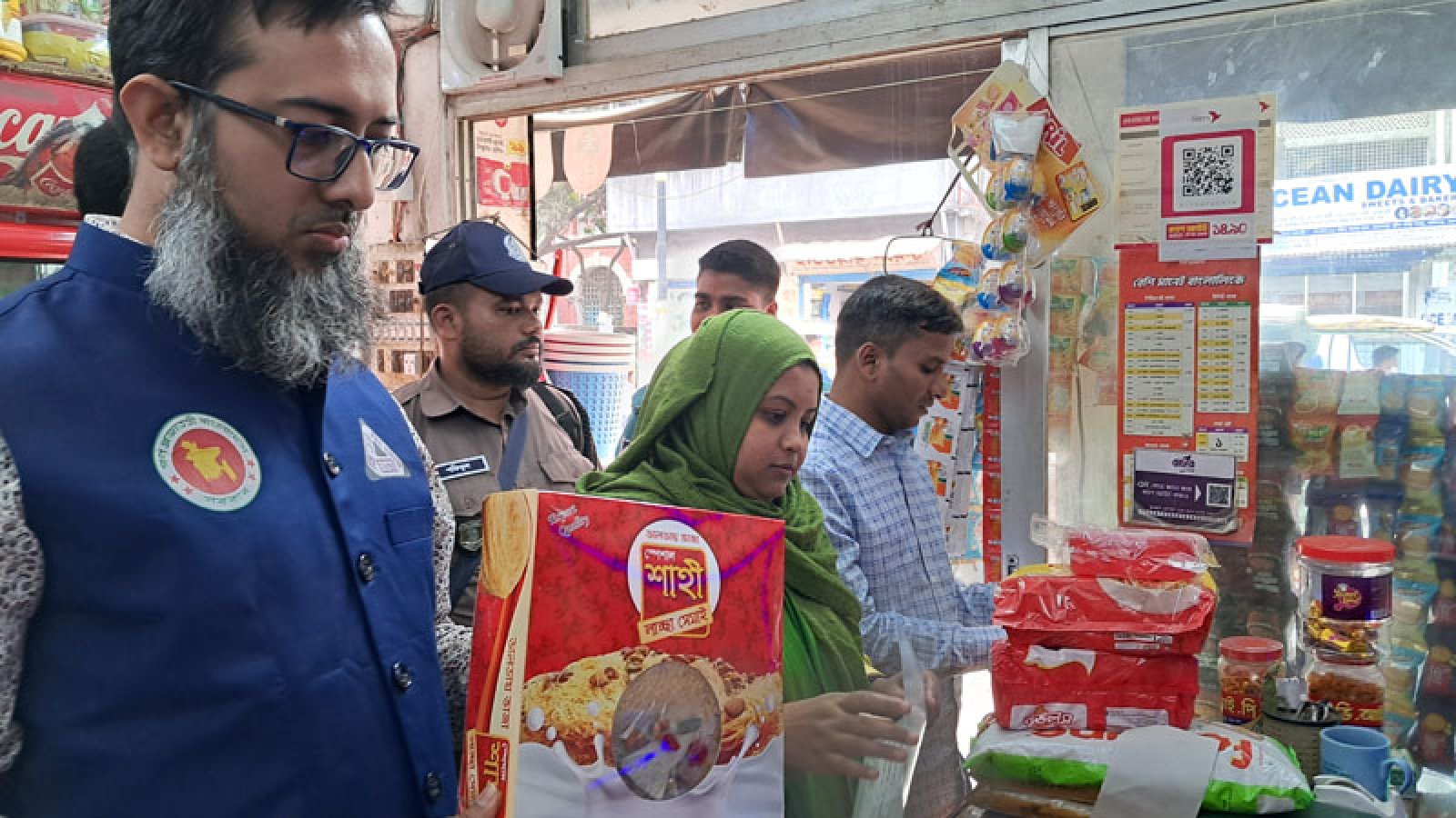নগরীতে শাহী ফুড ইন্ডাস্ট্রিজকে ২৫ হাজার টাকা জরিমানা