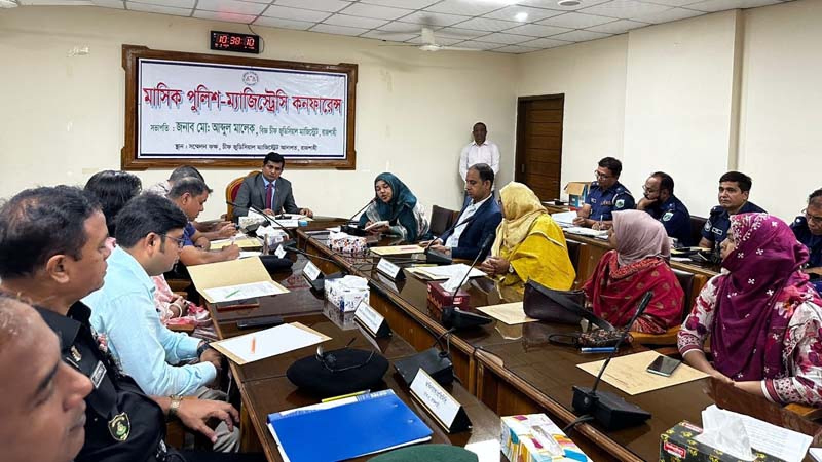 রাজশাহীতে পুলিশ-ম্যাজিস্ট্রেসি কনফারেন্স অনুষ্ঠিত