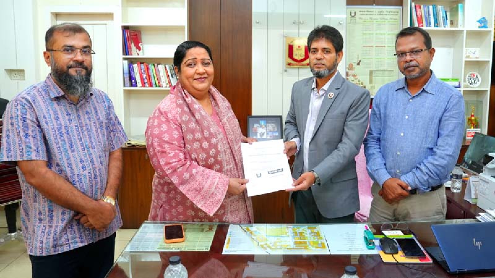 পাবিপ্রবি ও ইউনিভার্সেল গ্রুপের মধ্যে সমঝোতা স্মারক স্বাক্ষরিত