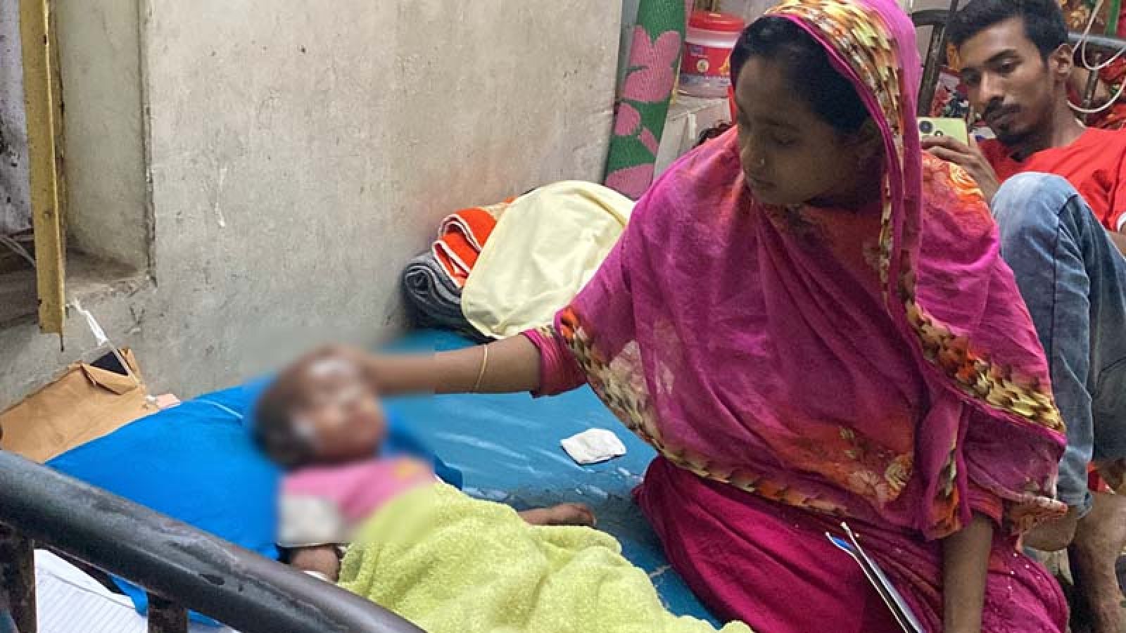 রোববার থেকে যেসব উপজেলায় দেওয়া হবে হামের টিকা