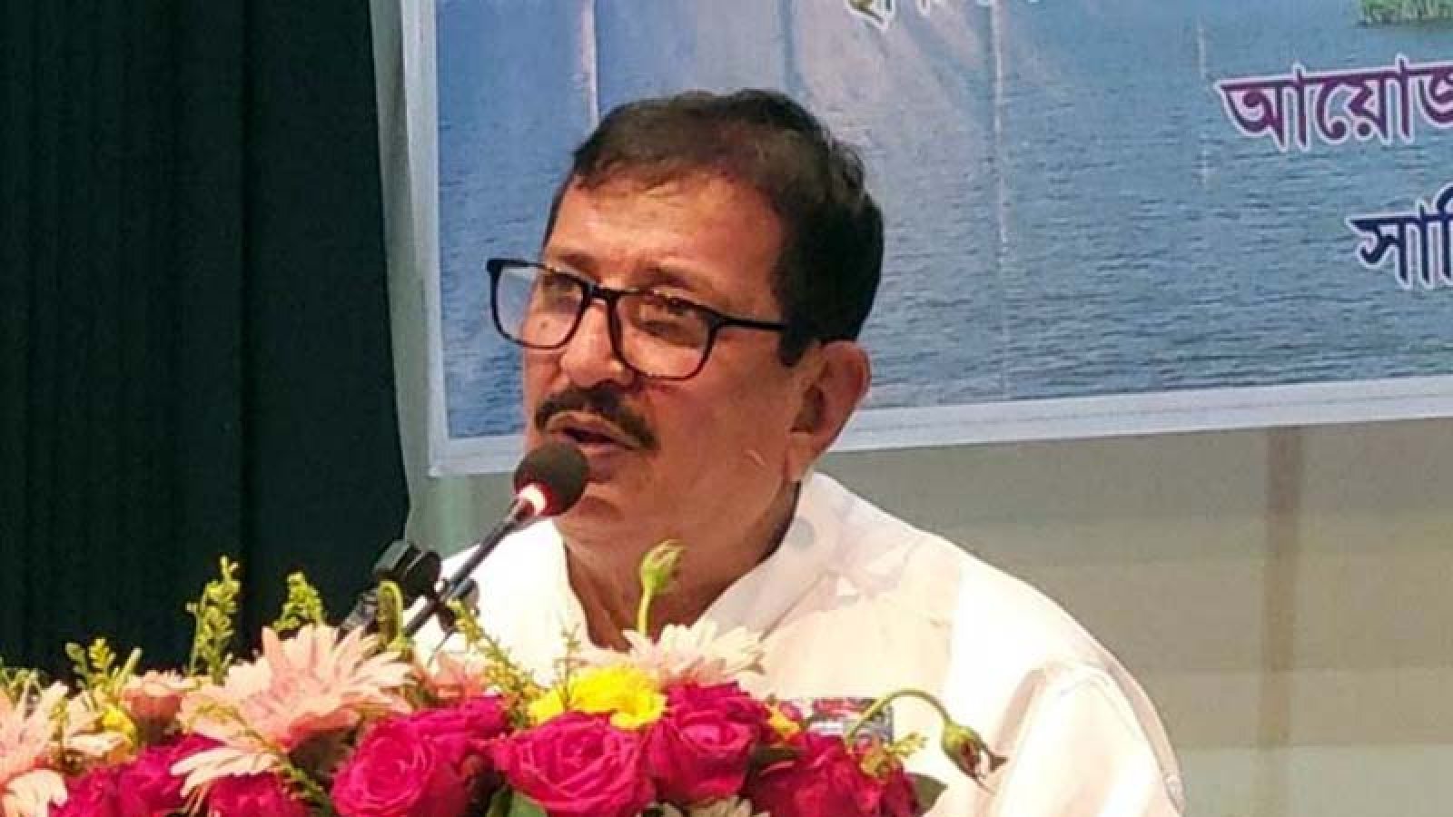 জলমহাল ব্যবস্থাপনায় মধ্যস্বত্বভোগীদের বিষয়ে সরকার সতর্ক: ভূমিমন্ত্রী