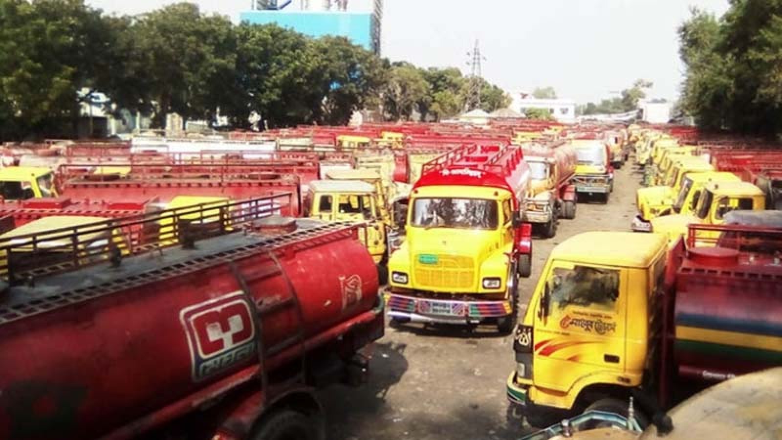 রংপুর বিভাগের ৮ জেলায় জ্বালানি তেল সরবরাহ বন্ধ
