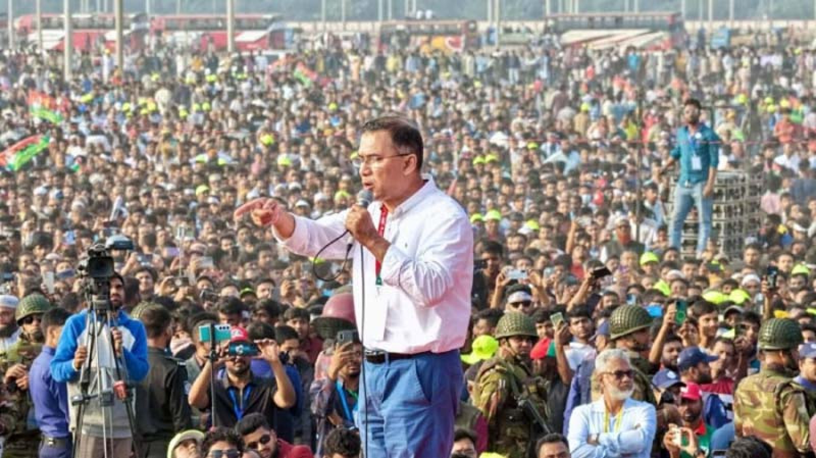 বর্তমানে বিএনপি ছাড়া দেশ চালানোর অভিজ্ঞতা কোনও দলের নেই
