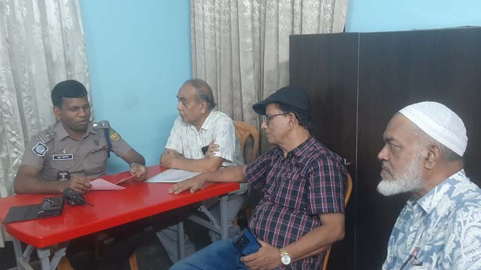 আরএমপি’র সহায়তায় রাজশাহীর গাড়িচালকদের দৃষ্টি শক্তি পরীক্ষার উদ্যোগ বিএনএসবির