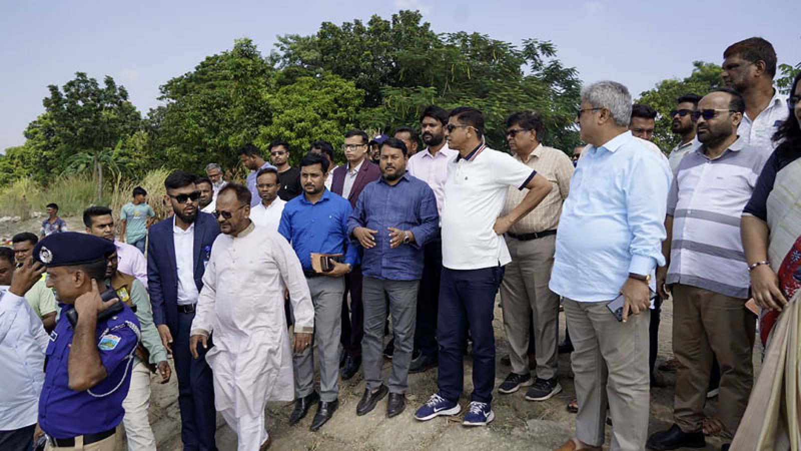 রাজশাহী শহর রক্ষা বাঁধকে আধুনিক পর্যটন ও বিনোদন কেন্দ্র হিসেবে গড়ে তোলা হবে: পানিসম্পদ প্রতিমন্ত্রী