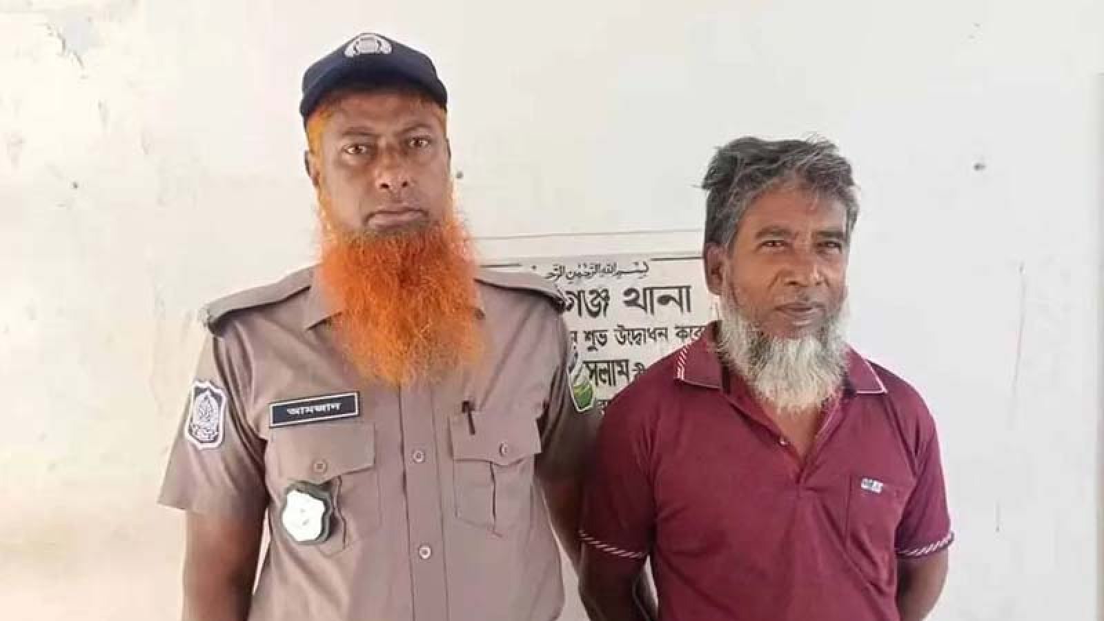 ৫০০ টাকা বাজিতে খেলেন জীবন্ত পাখি, অটোরিকশাচালক আটক