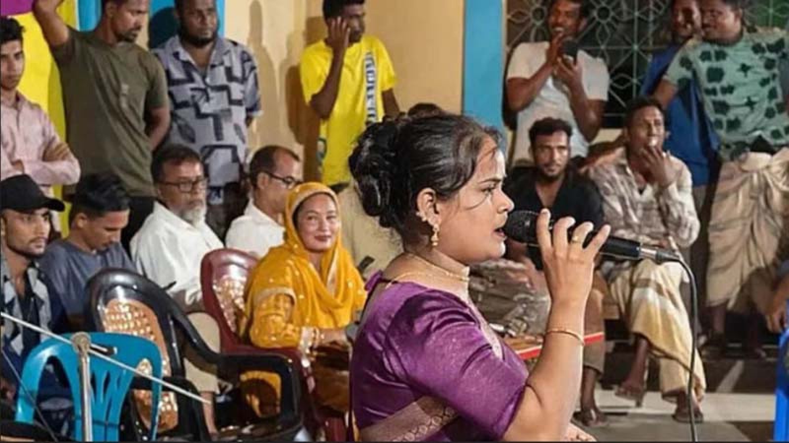 এবার কবি রাধারমণ দত্তের কবরস্থান এলাকায় গানবাজনা বন্ধের আবেদন