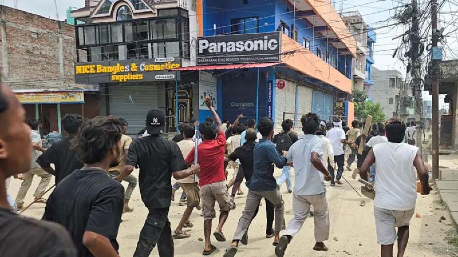 নেপালে ধর্মীয় সহিংসতায় নিহত ৩, প্রধানমন্ত্রী বালেন্দ্র শাহর বার্তা
