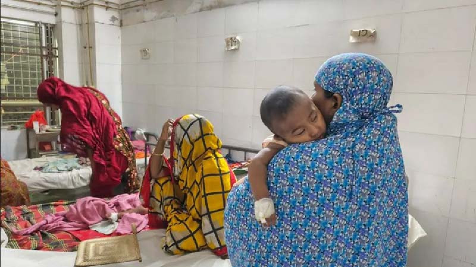 নাটোরে হামে আক্রান্ত অধিকাংশের টিকার বয়স হয়নি