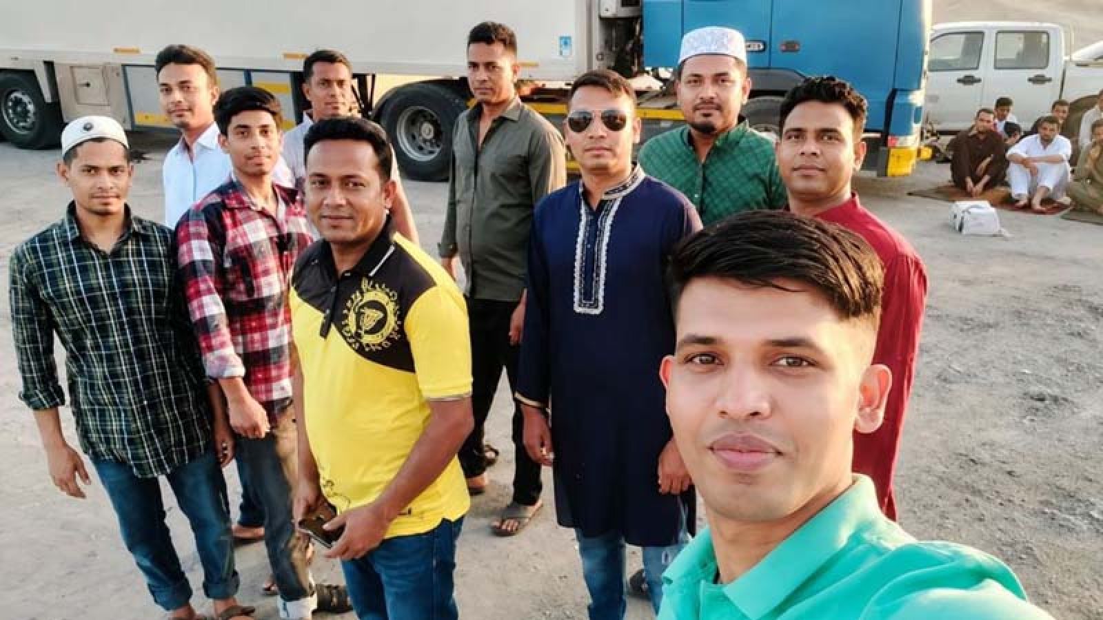 সৌদিতে সোফা কারখানার আগুনে নিহতদের মধ্যে ১৩ জনের বাড়ি নওগাঁয়