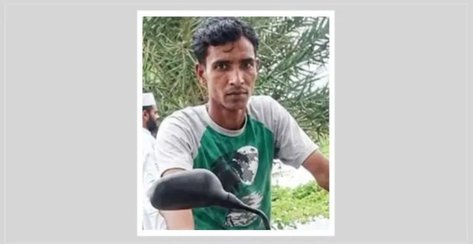 দরজা ভেঙে ঘরে ঢুকে যুবদল কর্মীকে কুপিয়ে হত্যা