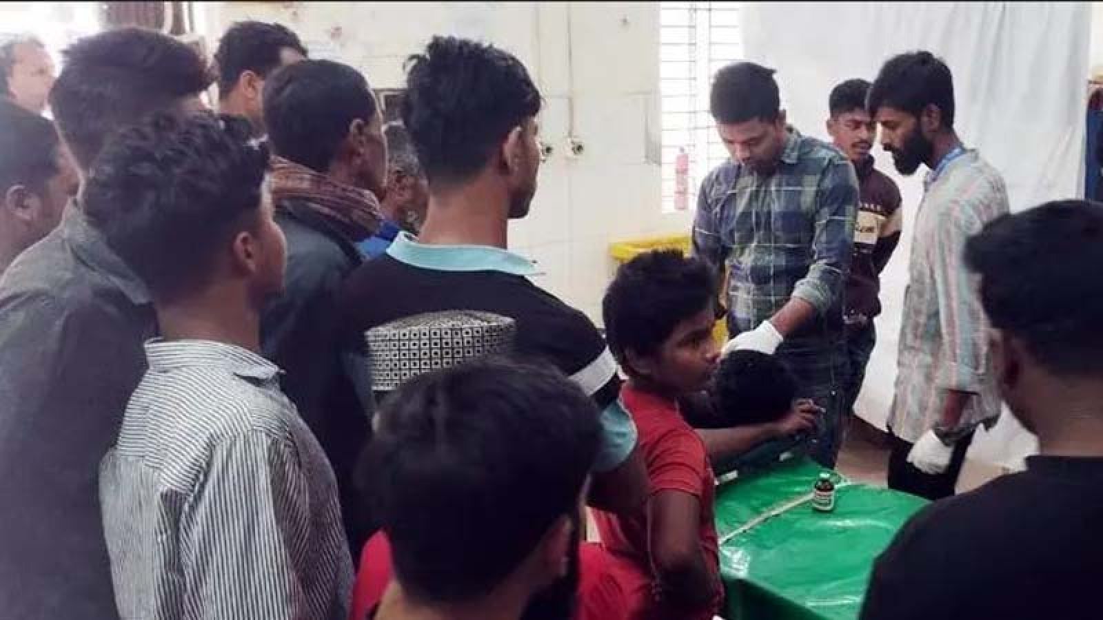 নড়াইলে দুই পক্ষের সংঘর্ষ: পাঁচজন নিহত