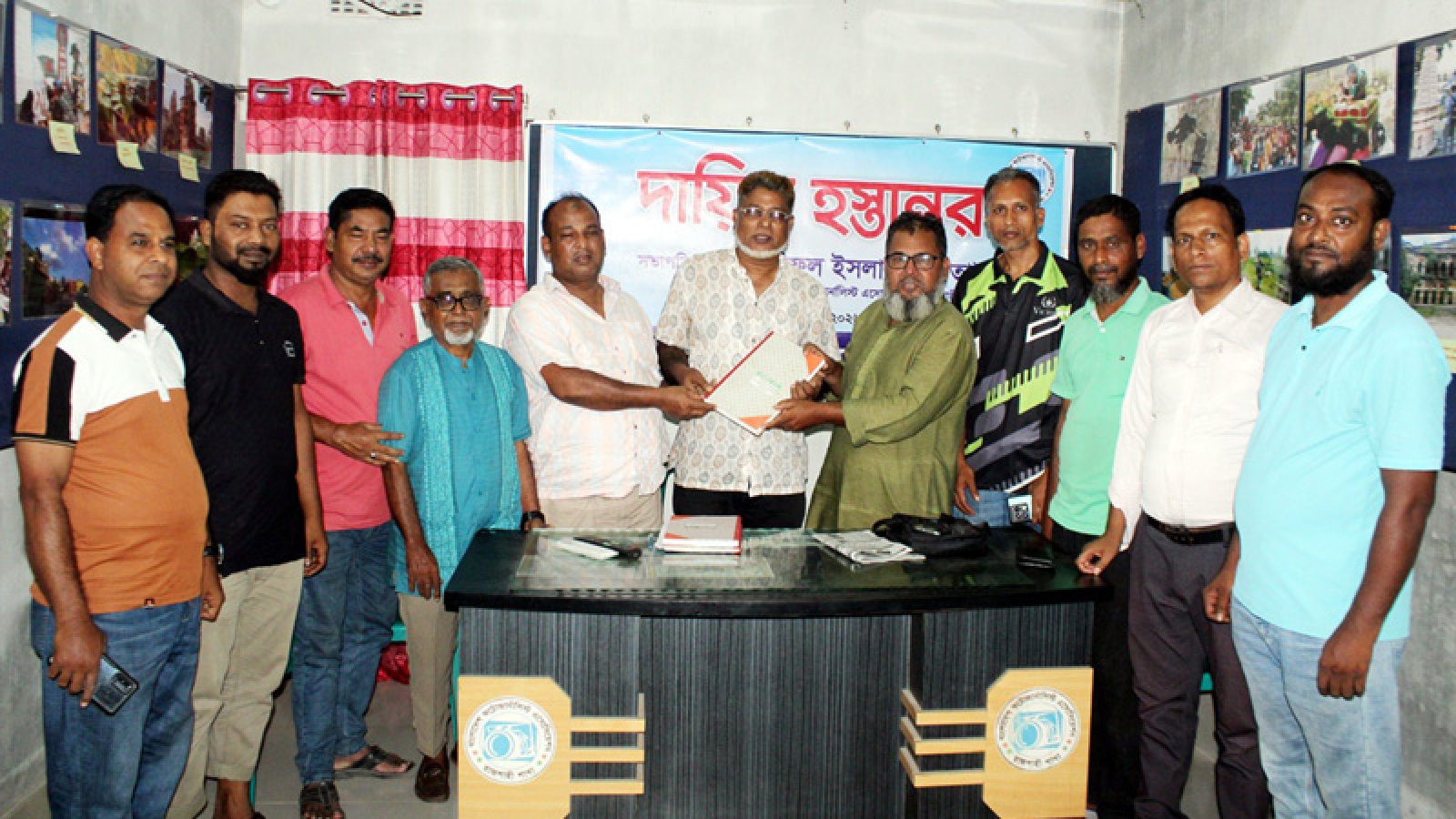 বিপিজেএ রাজশাহী শাখার নব-নির্বাচিত কমিটির দায়িত্ব গ্রহণ