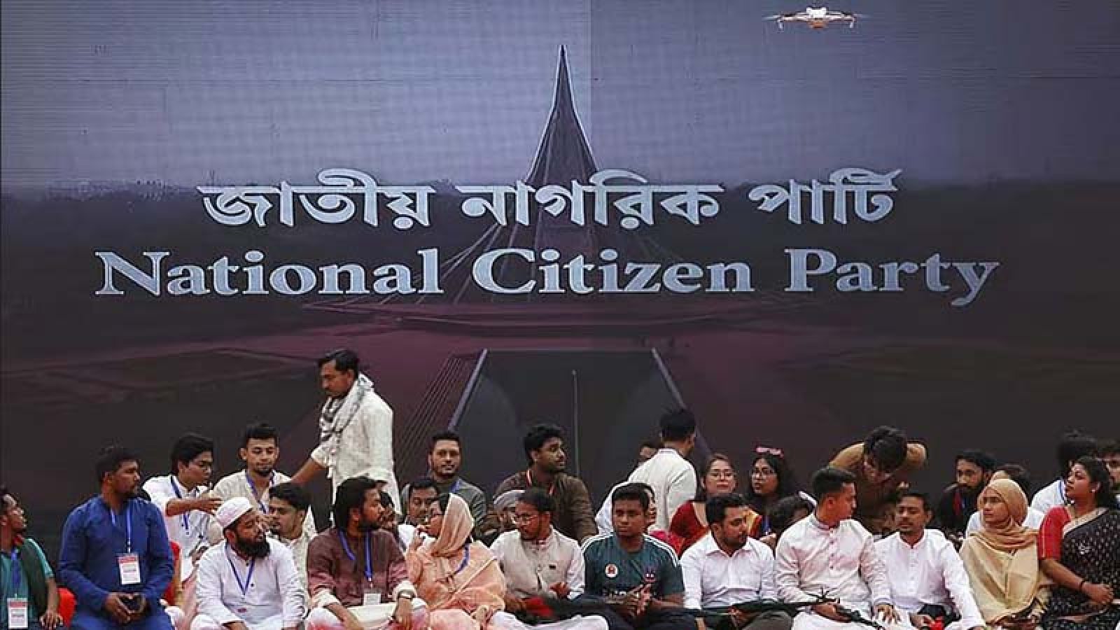 এনসিপির কমিটি পুনর্গঠন: পাটওয়ারী ও হাসনাতের পদোন্নতি, দৌড়ে পিছিয়ে সারজিস ও আসিফ