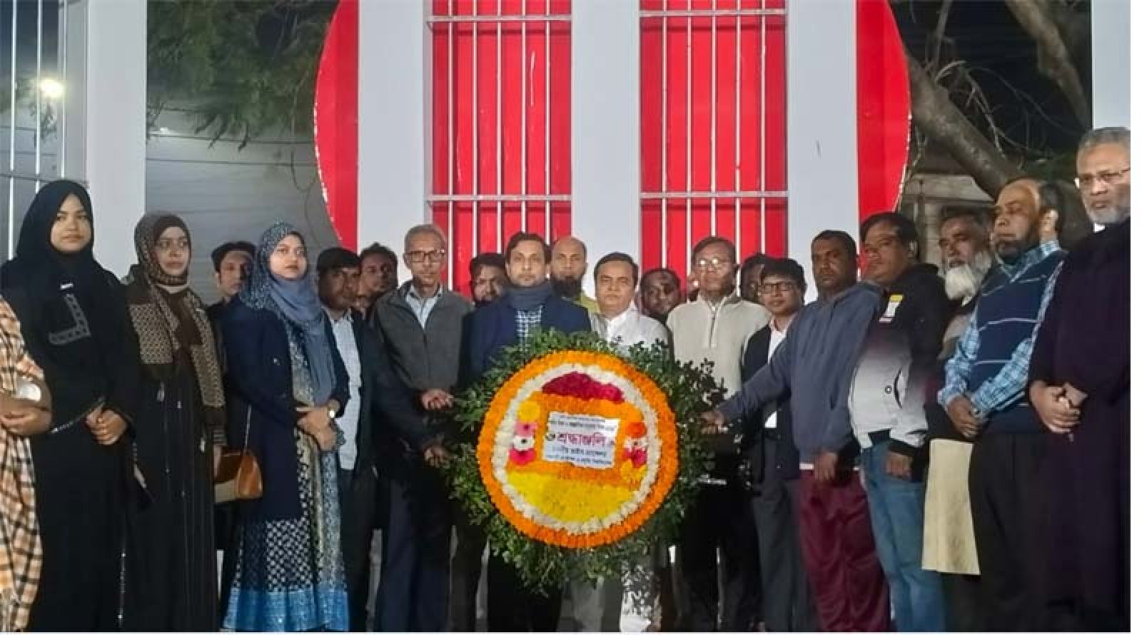 রুয়েটে বিনম্র শ্রদ্ধায় অমর একুশে পালিত