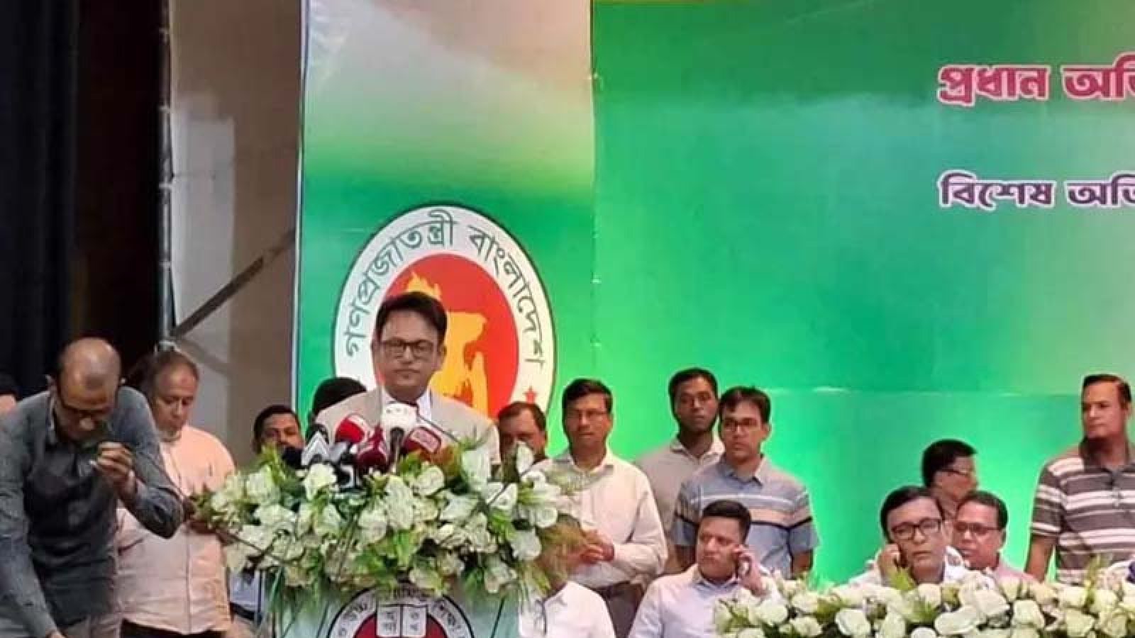 নকল পেলে প্রতিষ্ঠান প্রধানকে আইনের আওতায় আনা হবে : শিক্ষামন্ত্রী