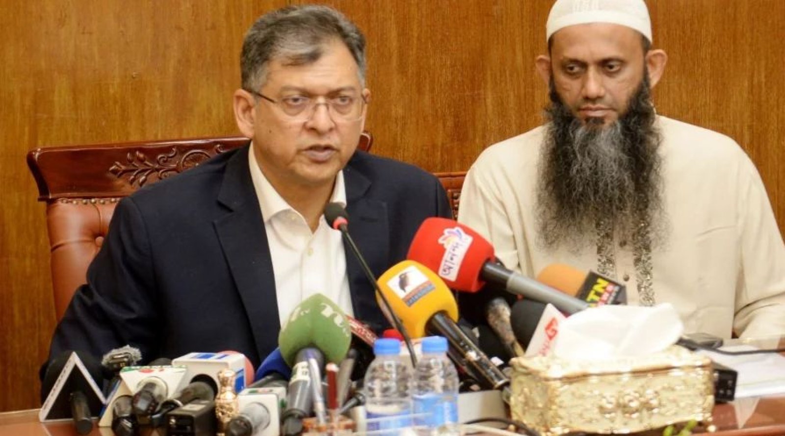 আইনশৃঙ্খলা পরিস্থিতির উন্নতি ঘটেছে, অপরাধ নিয়ন্ত্রণে আছে: স্বরাষ্ট্রমন্ত্রী