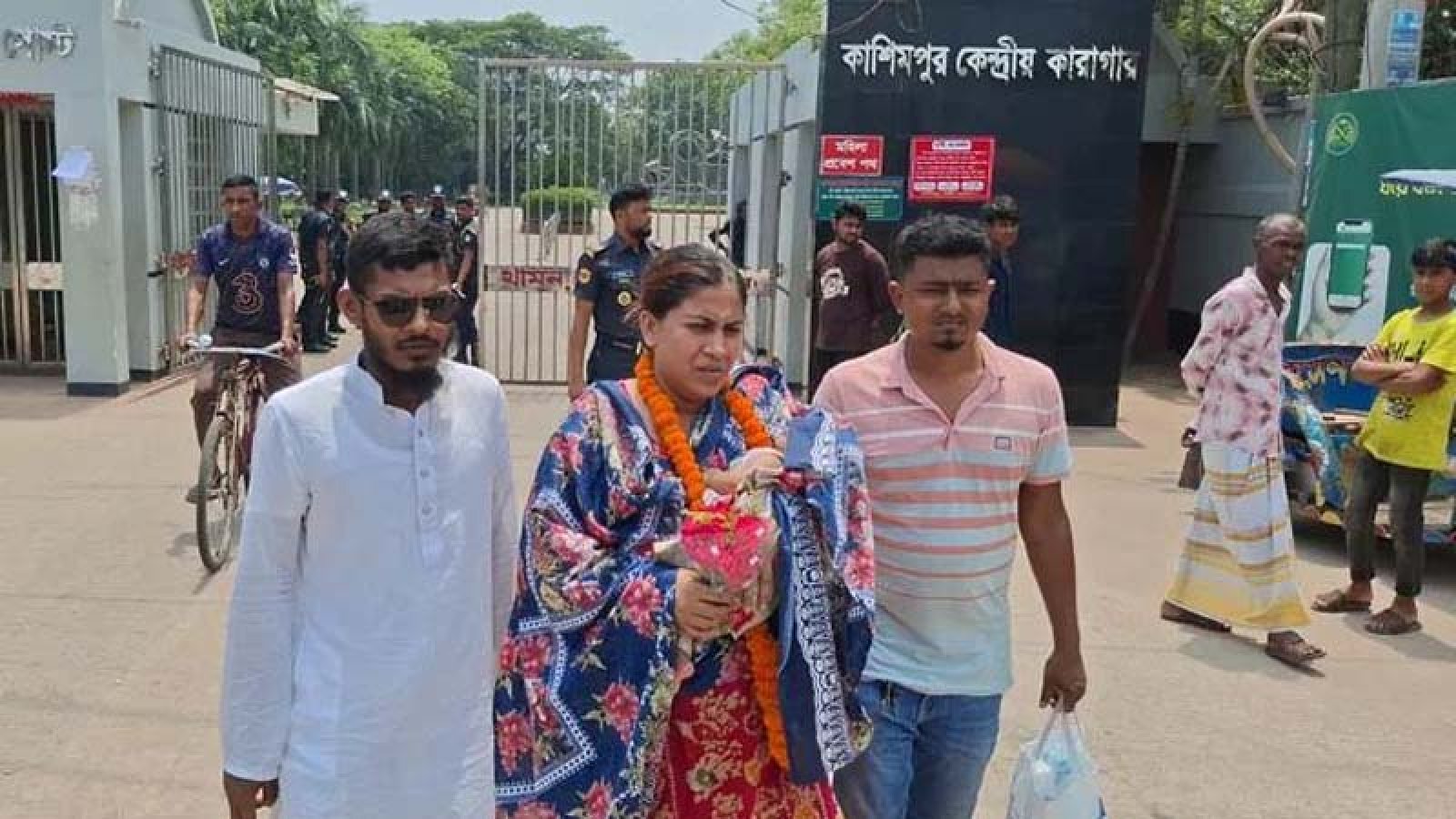 কারাগার থেকে মুক্তি পেলেন সেই যুব মহিলা লীগের কর্মী