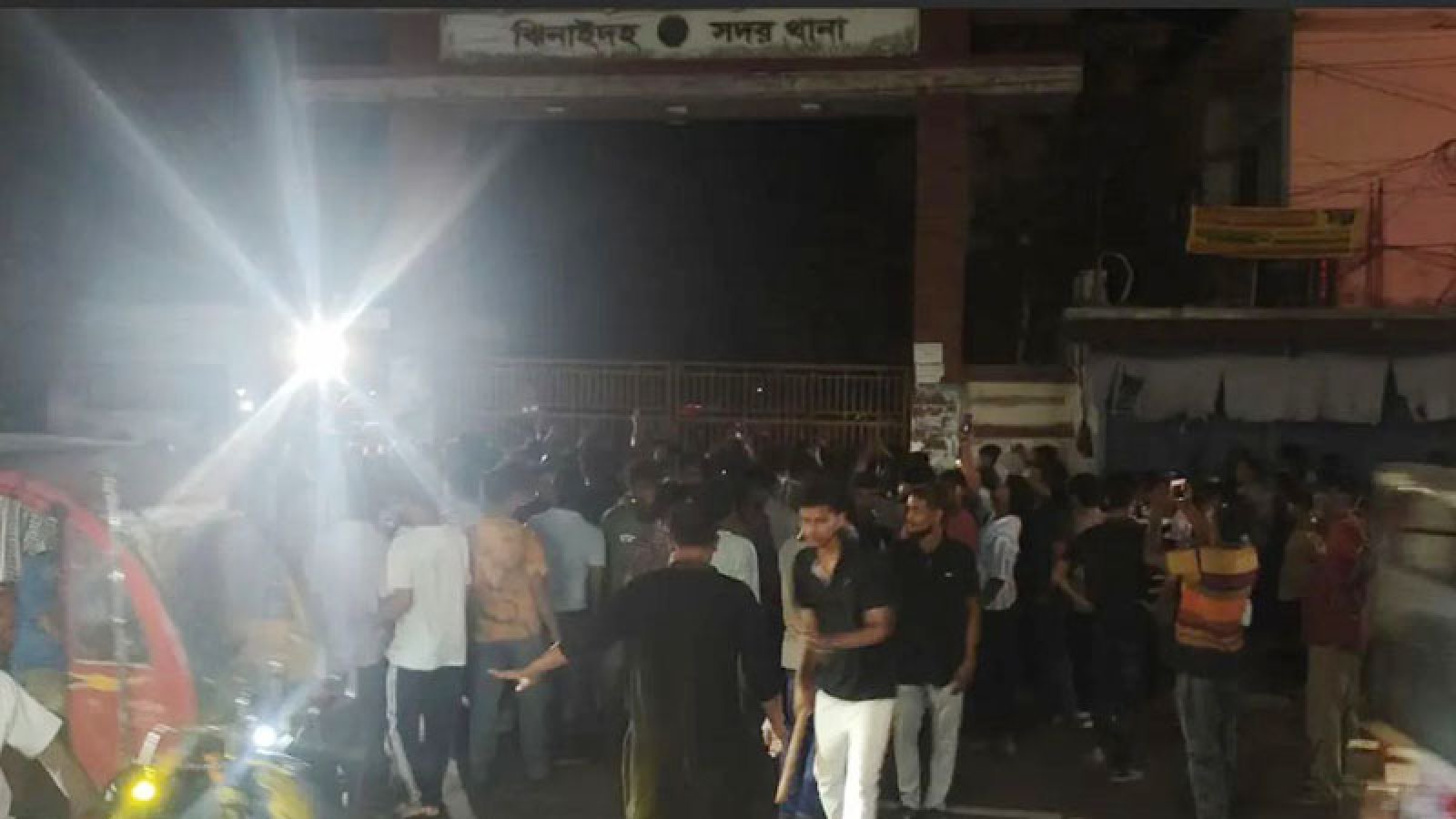 নাসীরুদ্দীন পাটোয়ারীর ওপর হামলা, ছাত্রদল নেতাসহ ৮ জনের নামে মামলা