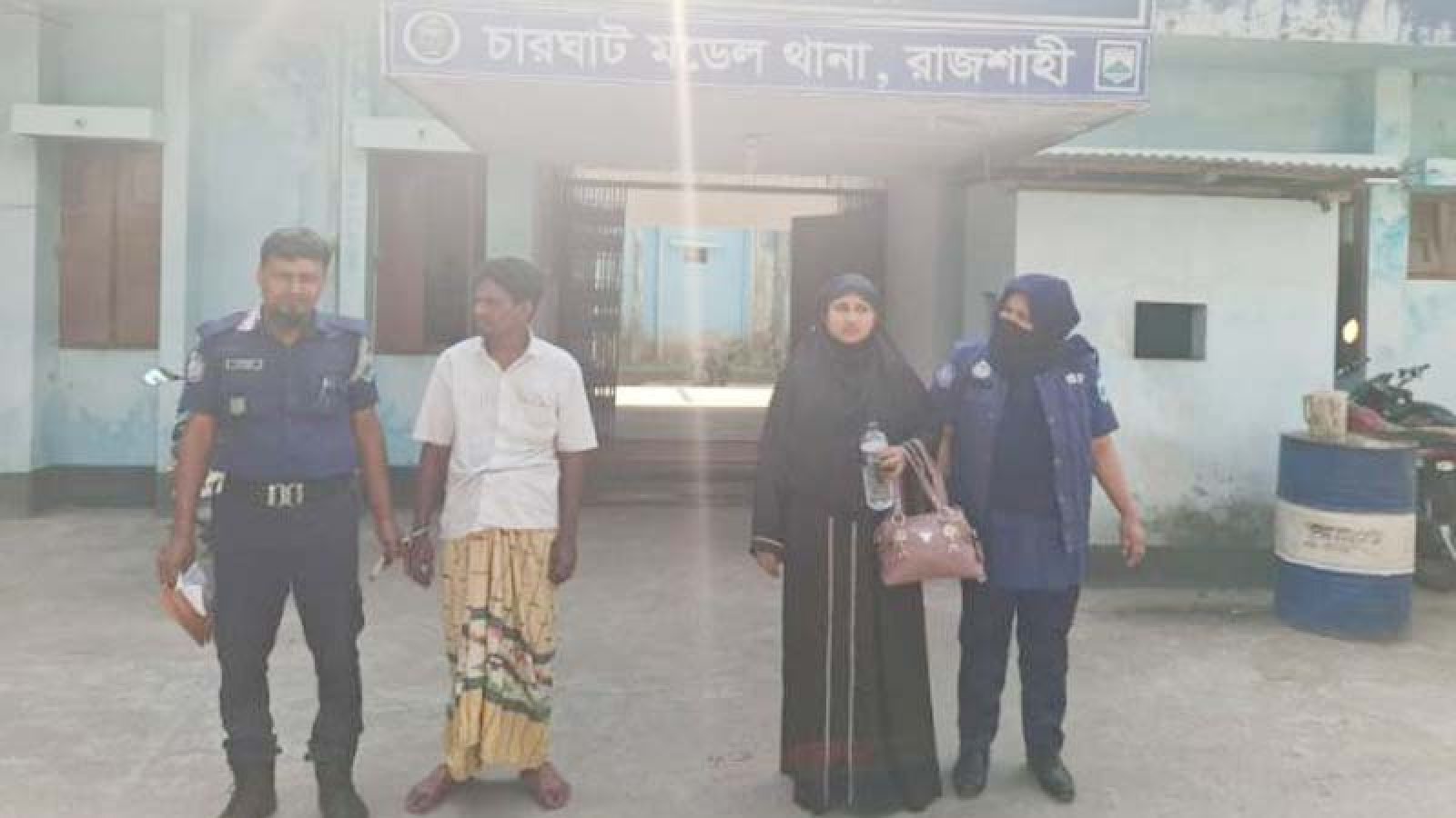 চারঘাটে এক বছরের সাজাপ্রাপ্ত আসামী আহসান  গ্রেফতার