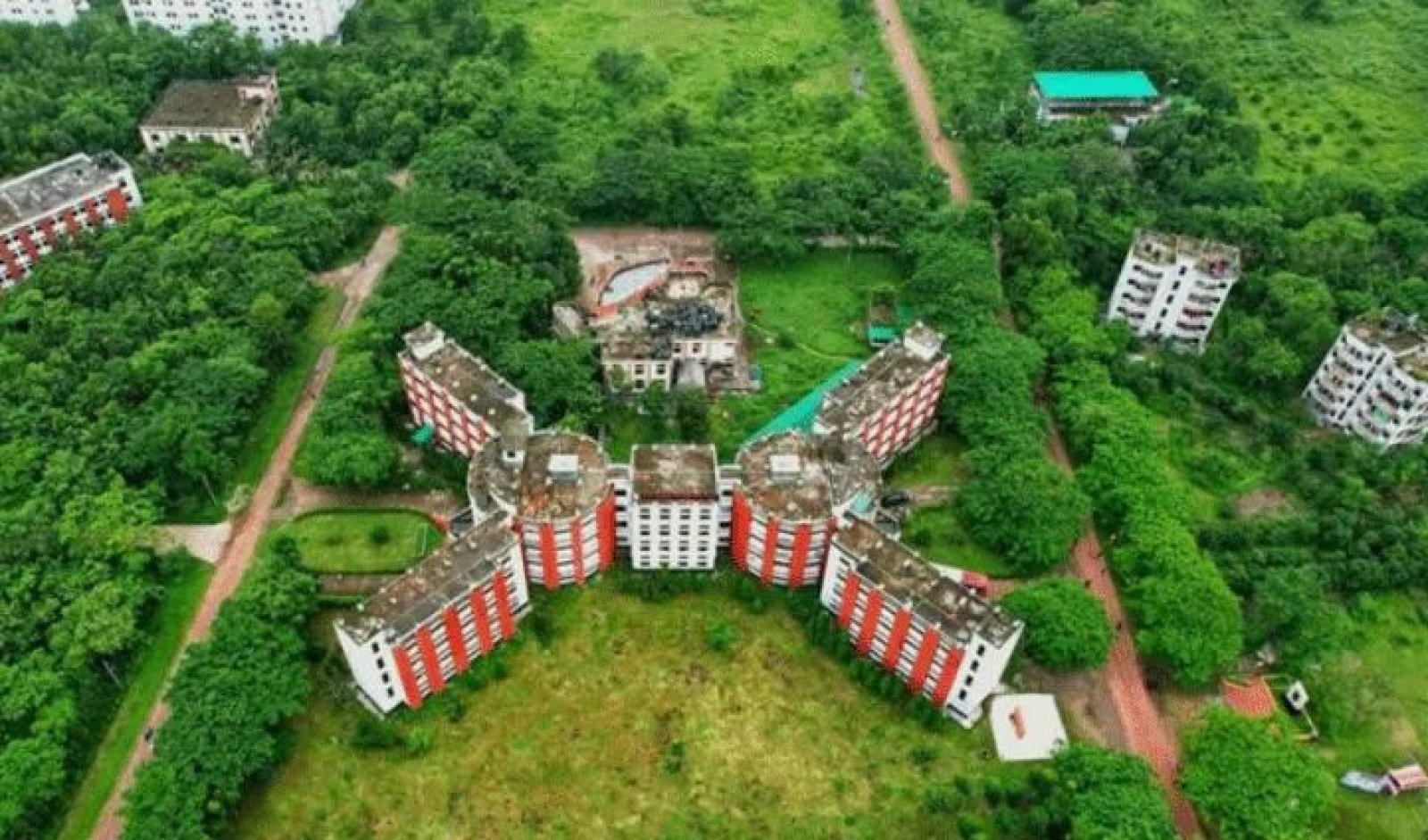ব্রাকসুর সব কার্যক্রম স্থগিত