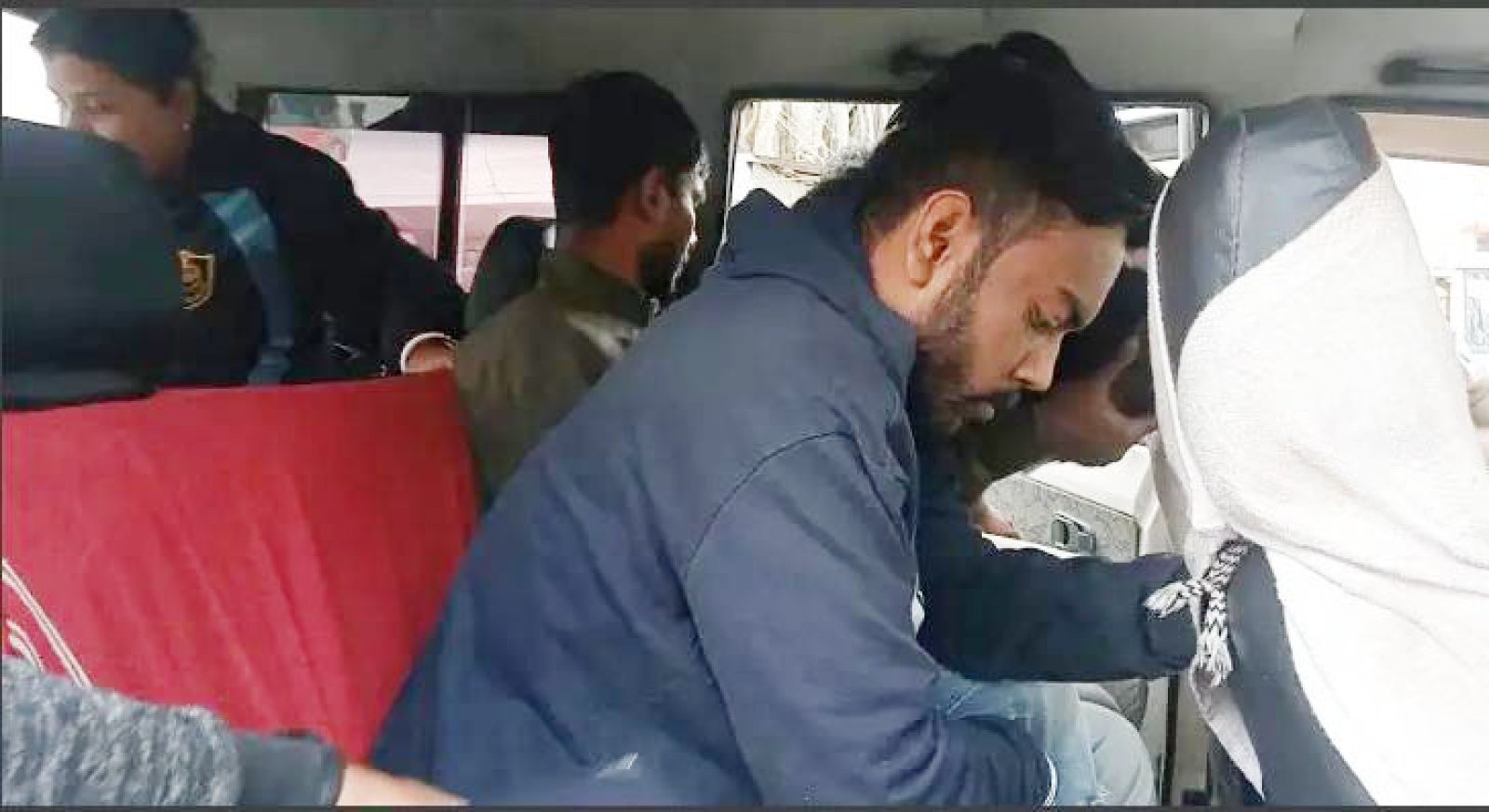 নেশা করে বউ-ছেলেকে মারধর, ভাতিজার হাতে প্রাণ গেলো চাচার