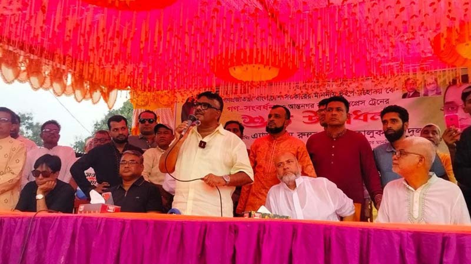 বাংলাদেশে বিশ্বমানের রেল ব্যবস্থা চালু করা হবে: দুলু