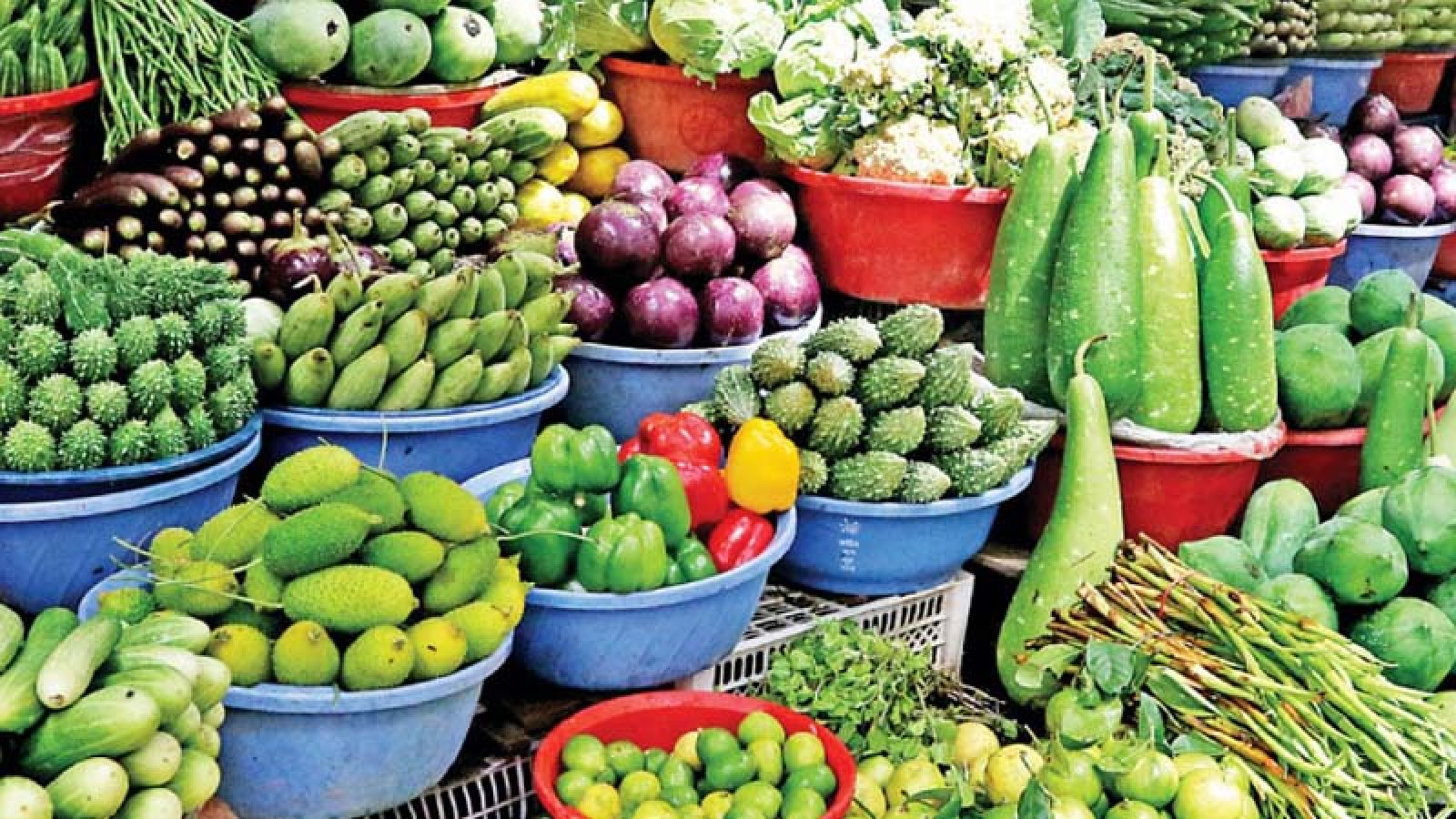জ্বালানি সংকটে কাঁচাবাজারে চাপ, রাজশাহীতে বাড়ছে নিত্যপণ্যের দাম