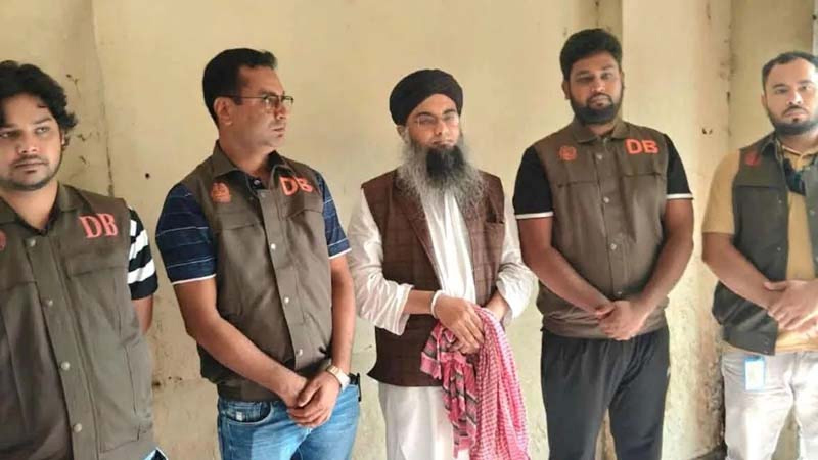 বগুড়ায় বহিষ্কৃত এনসিপি নেতা গাজী সালাউদ্দিন কারাগারে