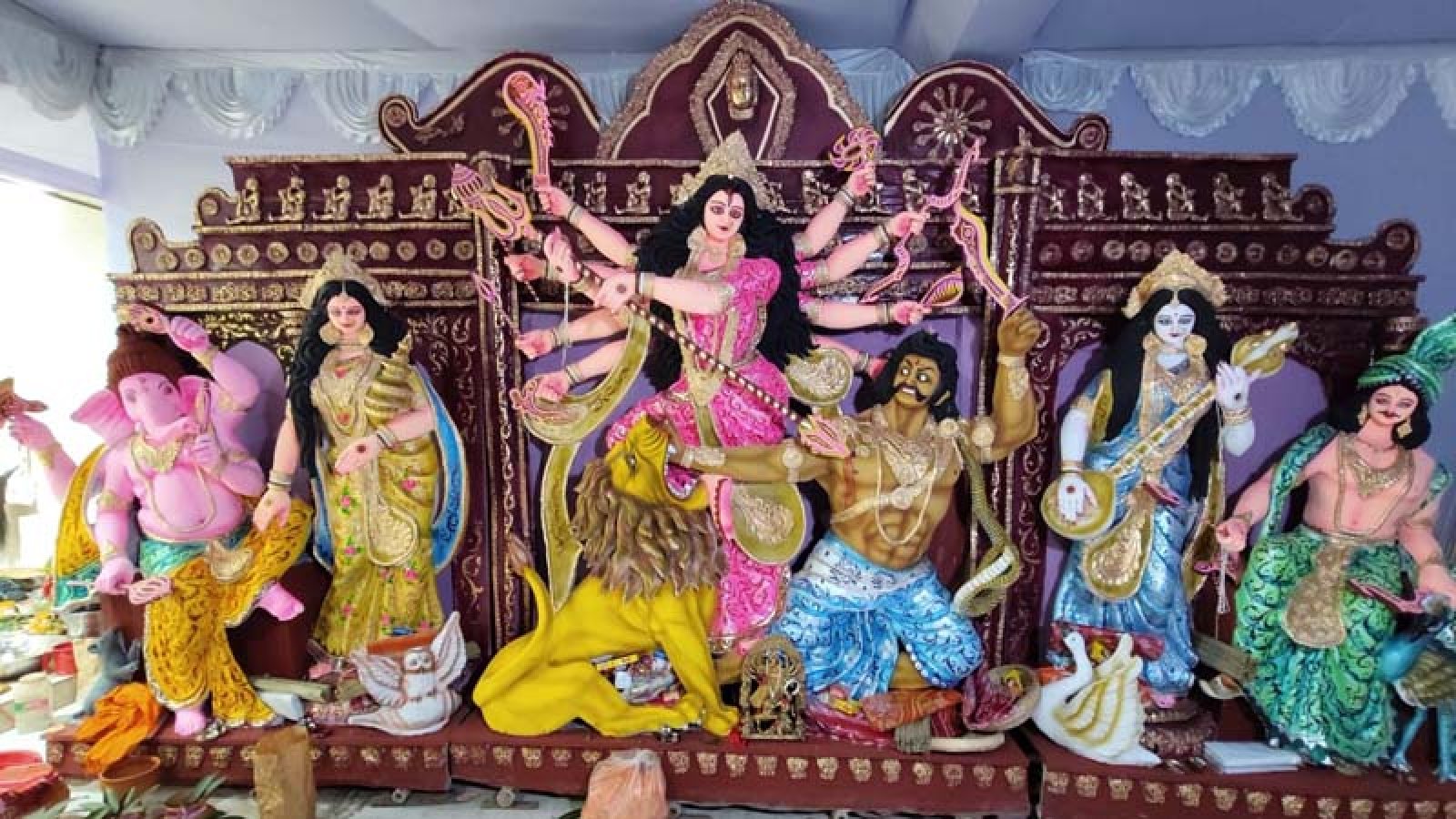 নৌকায় বিদায় নেবেন দেবী দুর্গা