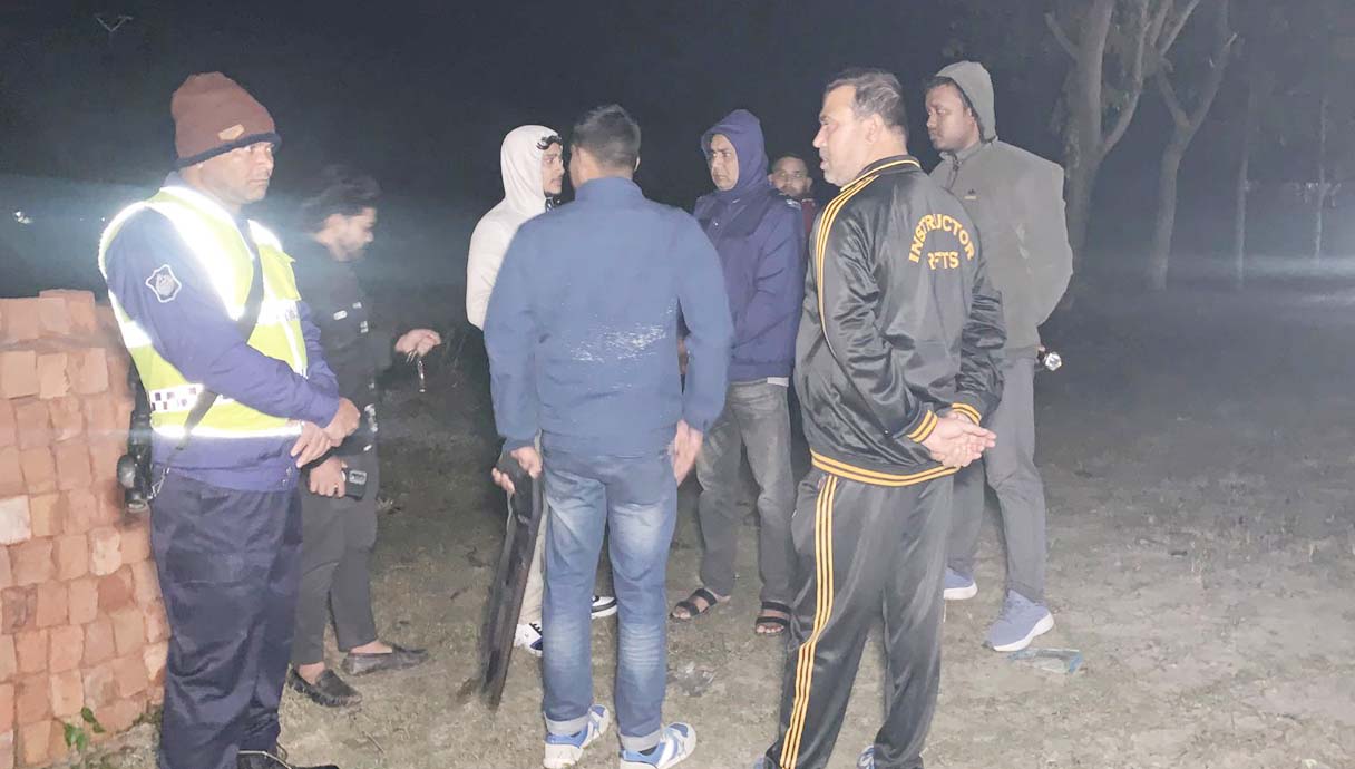 খুলনায় সন্ত্রাসীদের গুলিতে যুবক নিহত