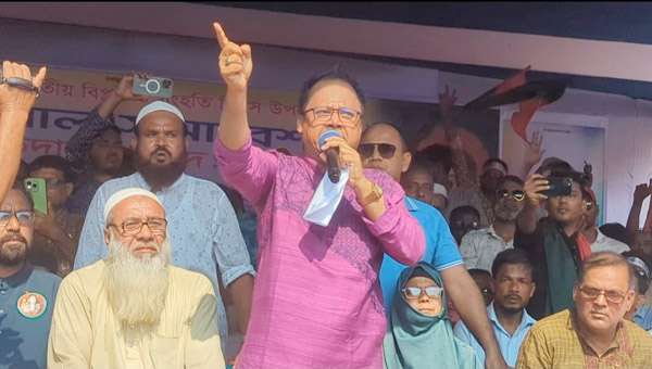 জনগণের বন্ধু হতে হলে এমপি হতে হয় না: সিংড়ায়বিএননপি নেতা দাউদার মাহমুদ