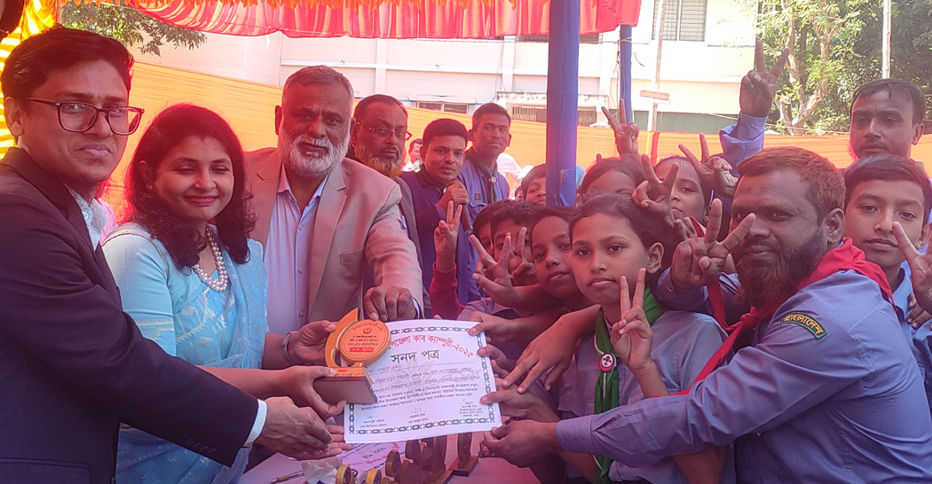 বদলগাছীতে ৫দিন ব্যাপী কাব ক্যাম্পুরী মহাতাবু জলসার সমাপ্তি