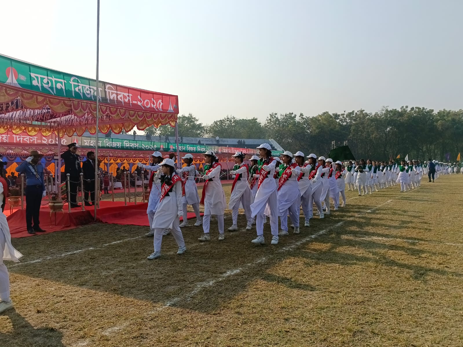 চাঁপাইনবাবগঞ্জে মহান বিজয় দিবস পালিত