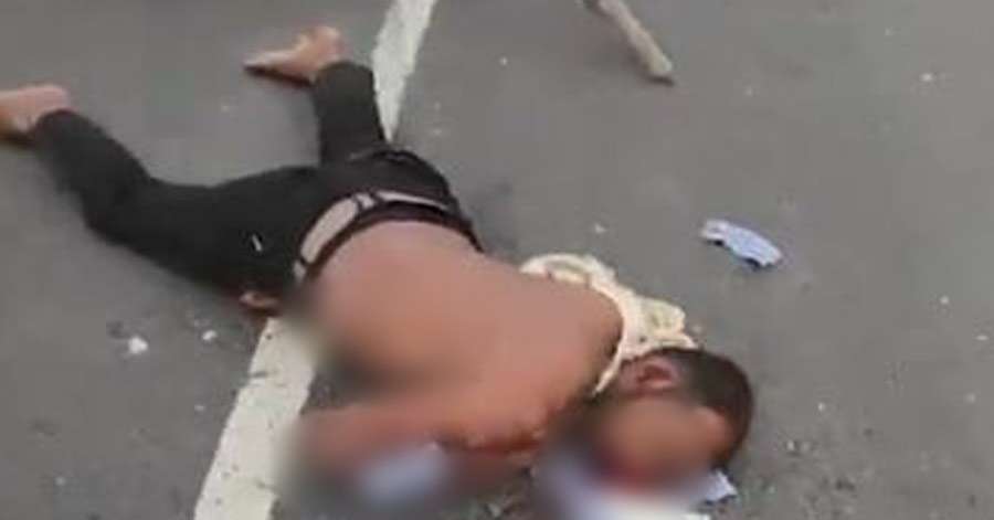 চারঘাটে সড়ক দুর্ঘটনায় তিন মোটরসাইকেল আরোহীর মৃত্যু