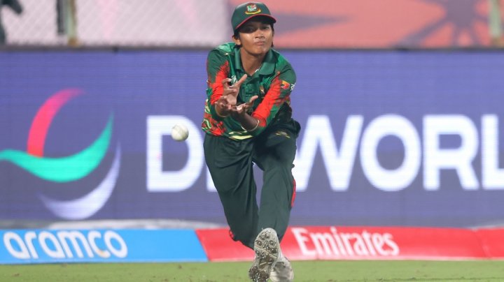 নারী বিশ্বকাপ : বাজে ফিল্ডিংয়ে আরও একটি হার বাংলাদেশের